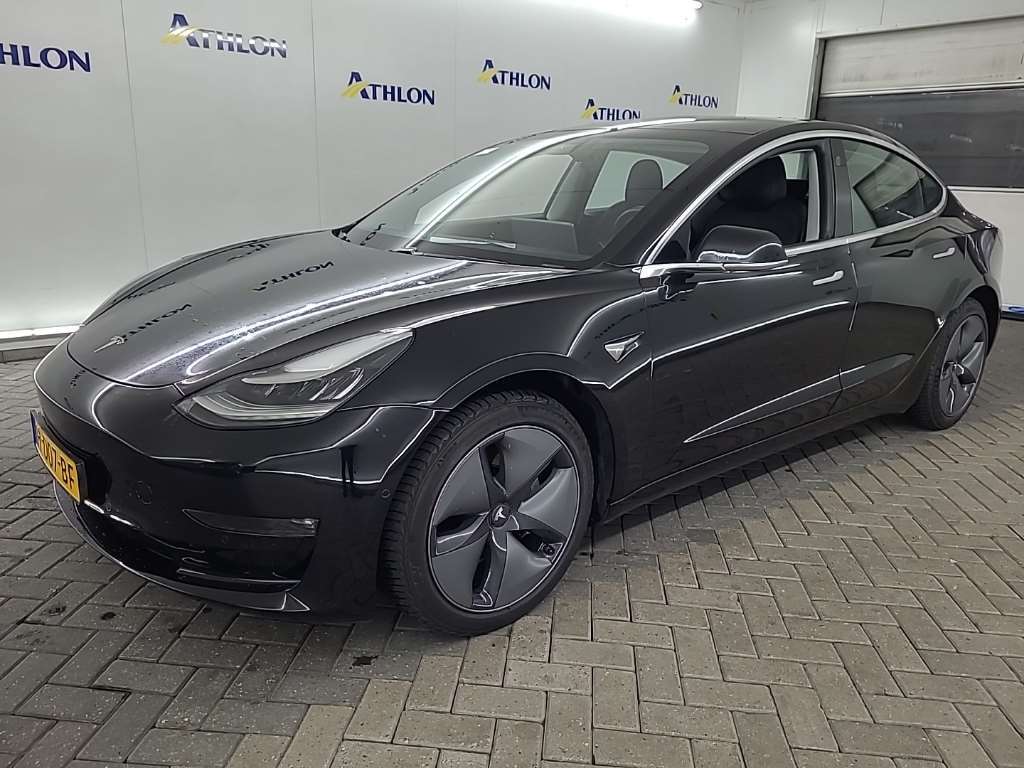 Tesla Model 3 LONG RANGE DUAL M. AWD 4D 350KW ATHLON EDITION, 2019