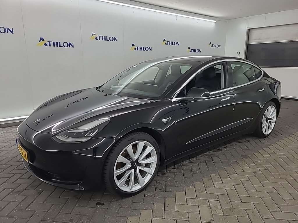 Tesla Model 3 STANDARD RANGE PLUS RWD 4D 211KW, 2019