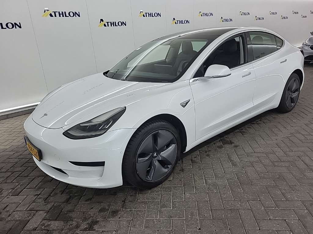 Tesla Model 3 STANDARD RANGE PLUS RWD 4D 211KW, 2019