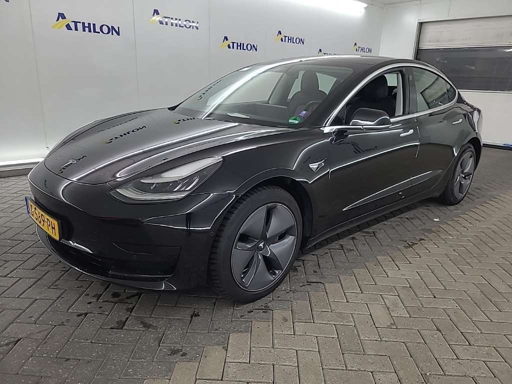 Tesla Model 3 STANDARD RANGE PLUS RWD 4D 211KW, 2019