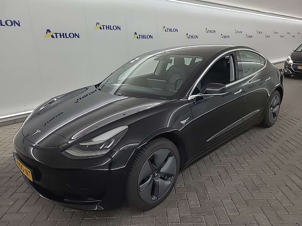 Tesla Model 3 STANDARD RANGE PLUS RWD 4D 211KW, 2019