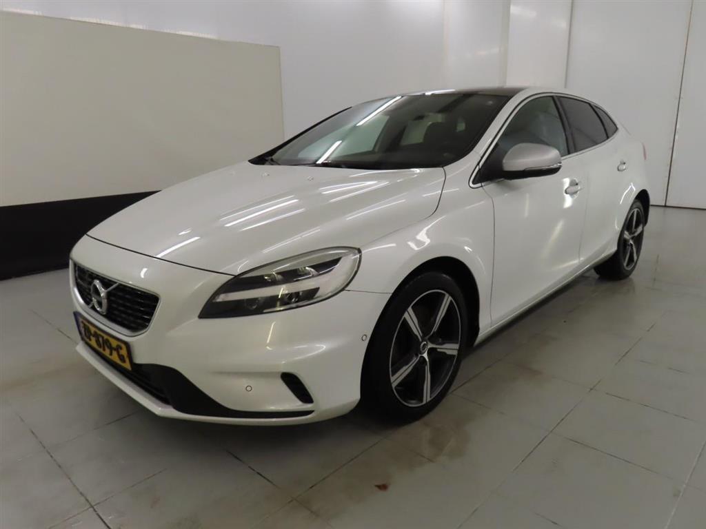 Volvo V40 2.0 D3 POLAR+ SPORT, 2019