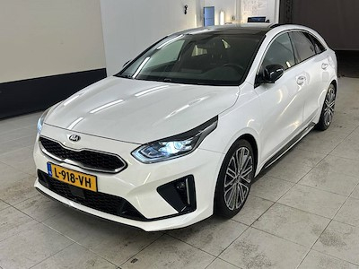 Kia ProCeed 1.5 T-GDi DCT7 GT-PlusLine glazen dak