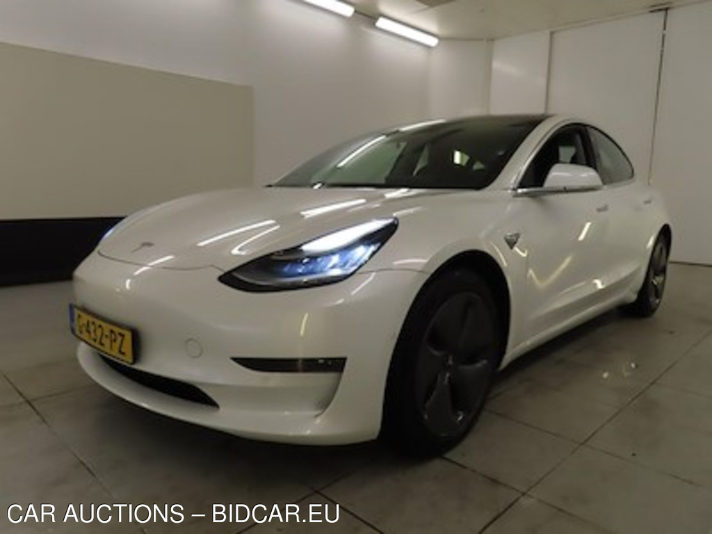 Tesla Model 3 Long Range Dual Motor AWD 4d