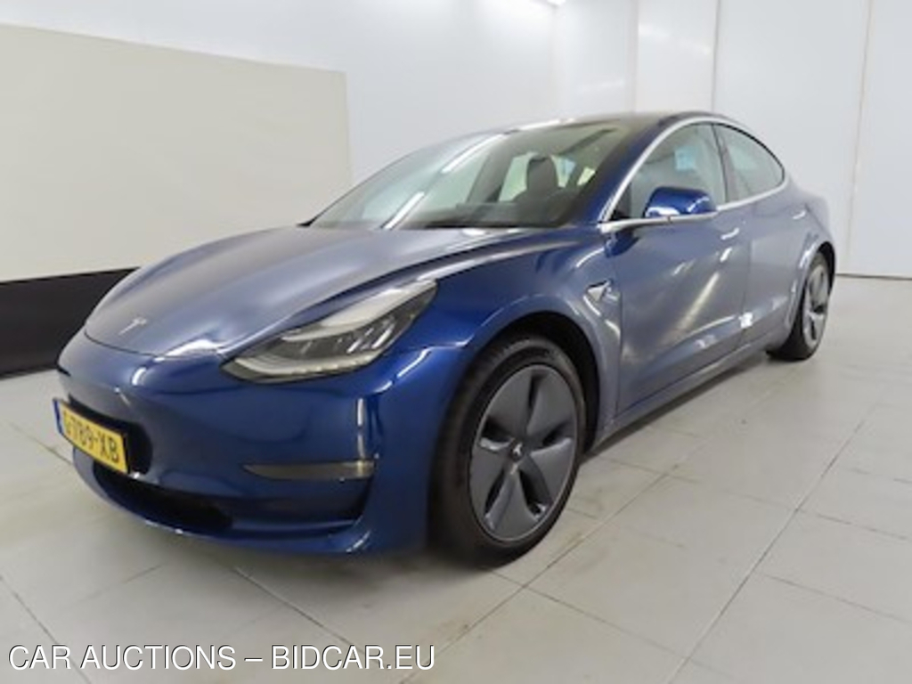 Tesla Model 3 Long Range Dual Motor AWD 4d