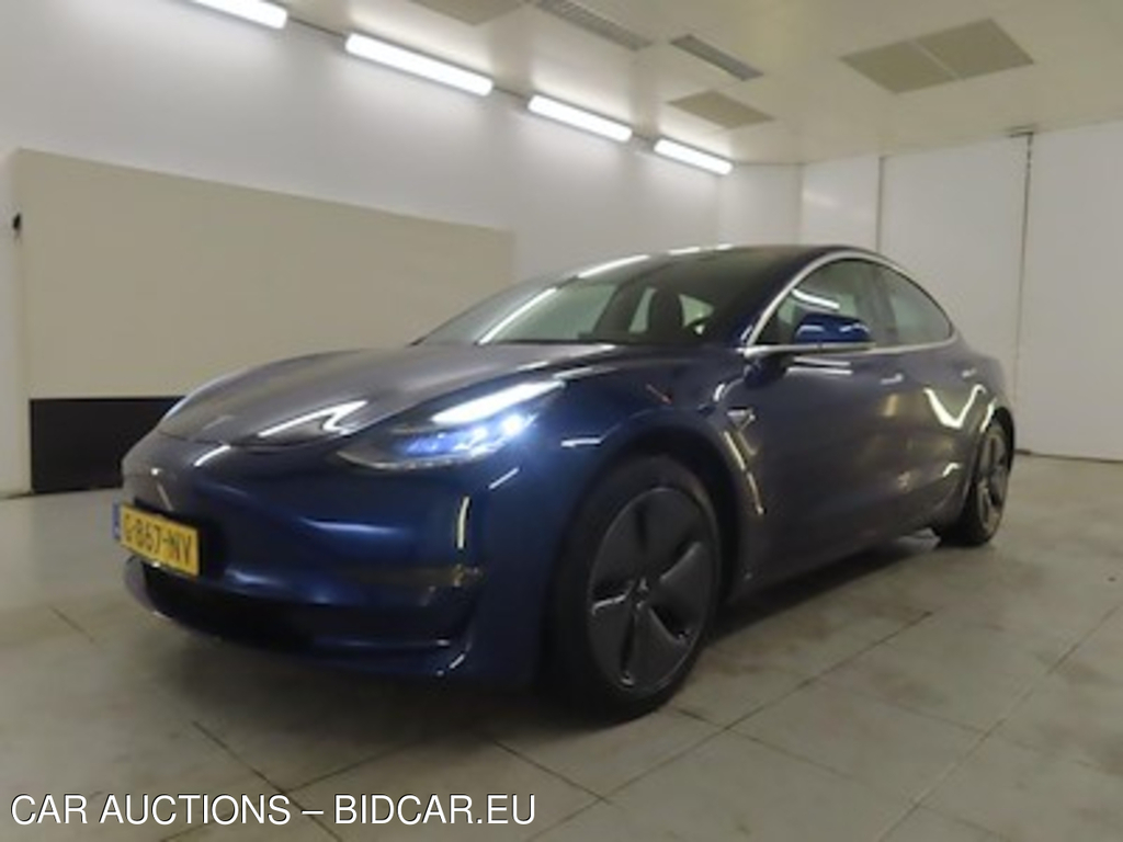 Tesla Model 3 Long Range Dual Motor AWD 4d