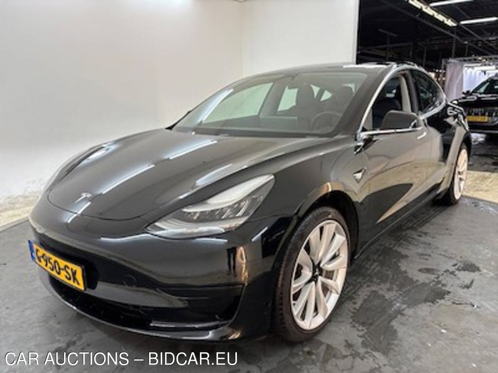 Tesla Model 3 Standard Range Plus RWD