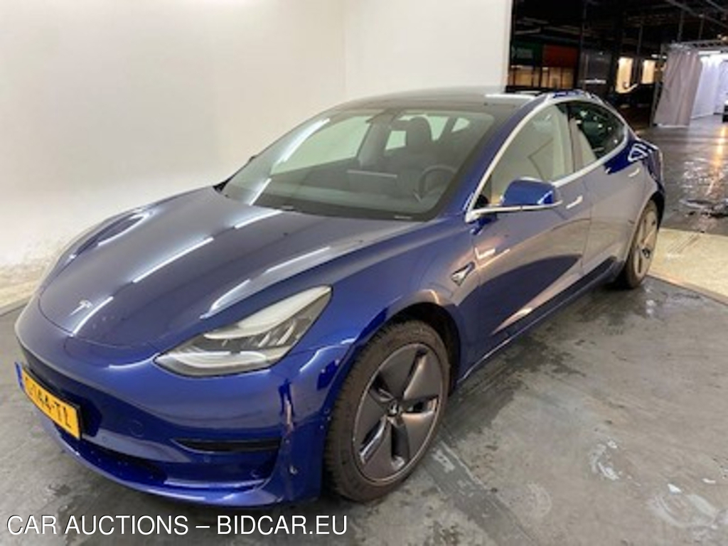 Tesla Model 3 Standard Range Plus RWD