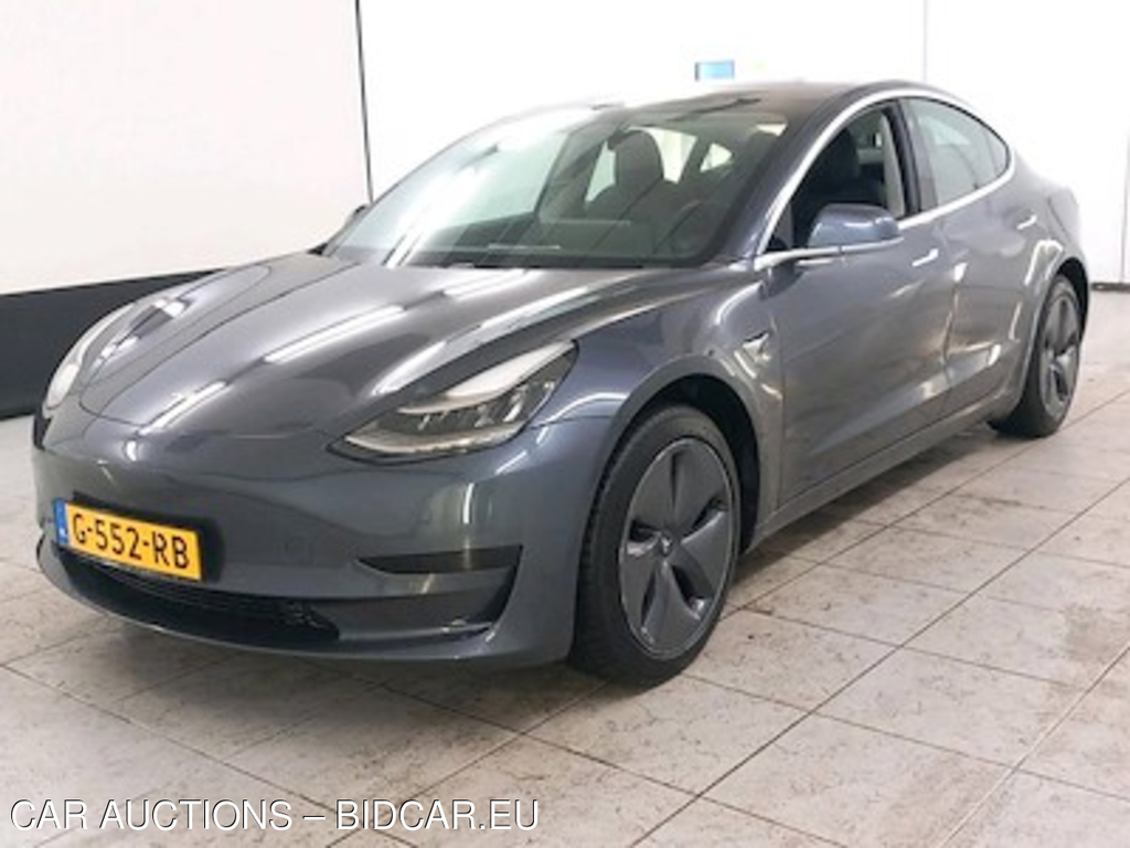 Tesla Model 3 Standard Range Plus RWD