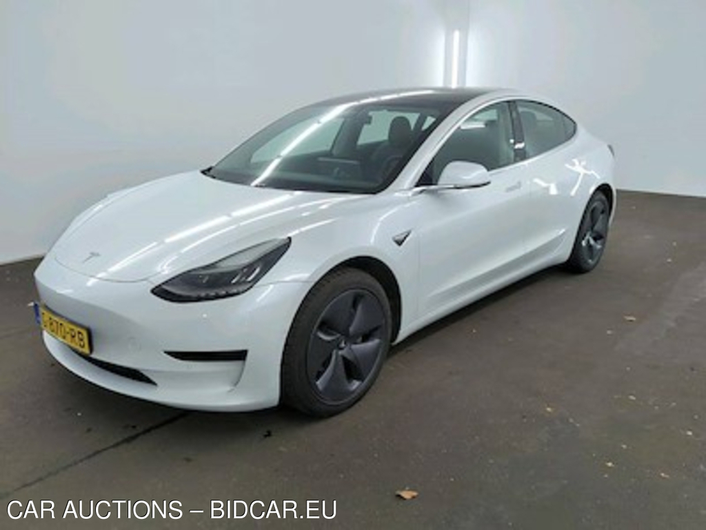 Tesla Model 3 Standard Range Plus RWD