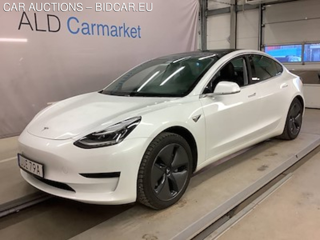 Tesla Model 3 standard range plus rwd Navi, Skinn, B-Kamera, Auto