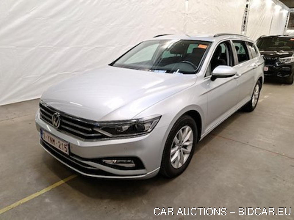 Volkswagen Passat 1.6 TDI SCR MSQ VARIANT STYLE BUSINESS