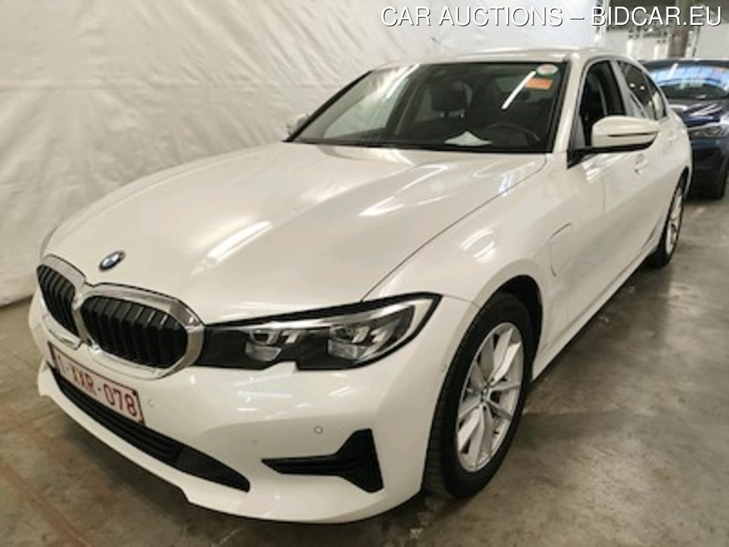 BMW 3 - 2019 330eA PHEV Business Plus Model