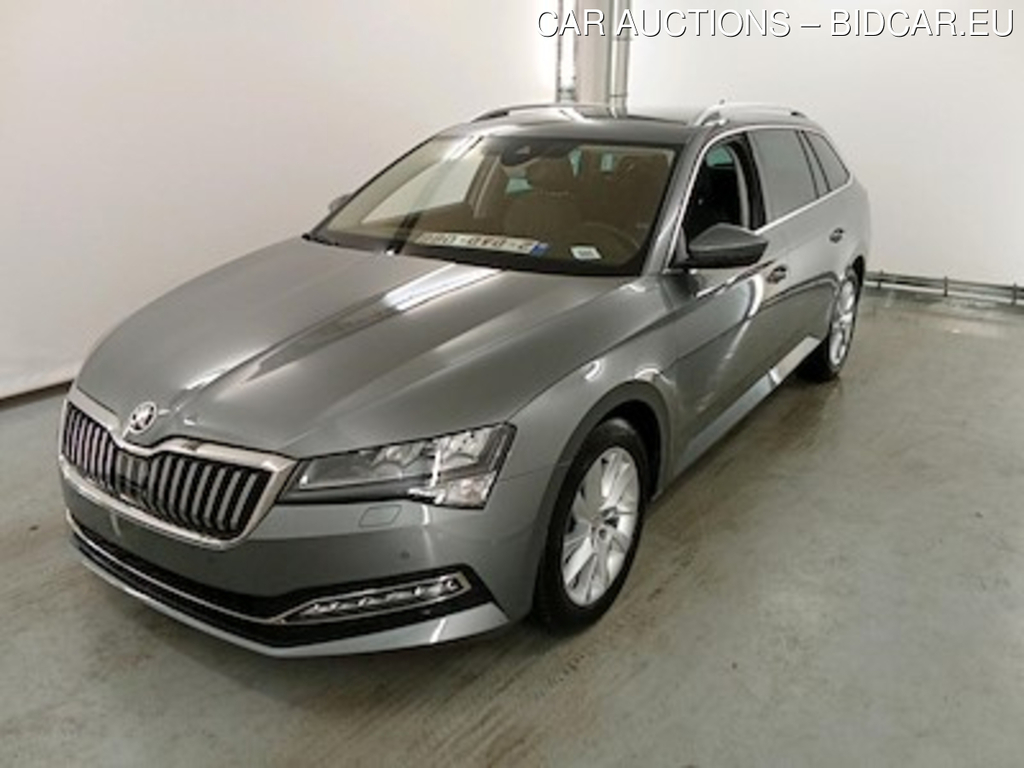 Skoda Superb combi 2.0 CRTDI 110KW DSG7 CLEVER+ PREMIUM