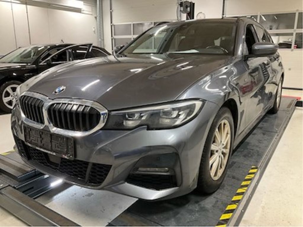 BMW 3 serie 320d M-Sport Touring auto UA!,