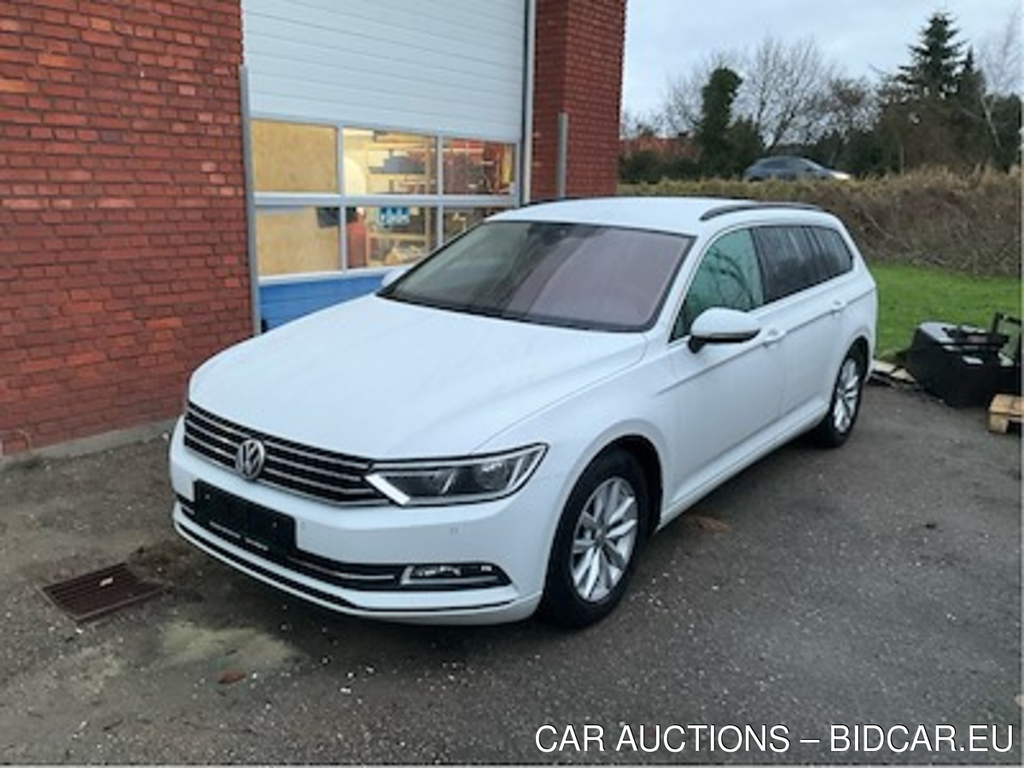 Volkswagen Passat 2.0 TDI 150 SCR COMFORTLINE PRE DSG VARIANT UA!,