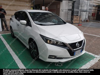 Nissan leaf acenta 40kwh hatchback 5-door -