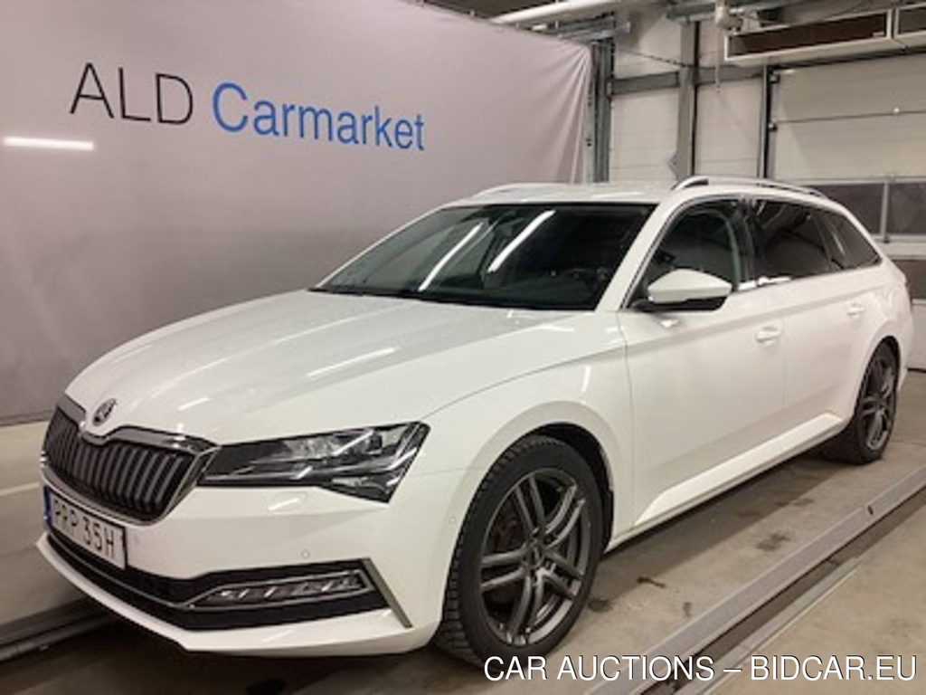 Skoda Superb IV 1.4 plug-in Business, Style, Navi, B-Kamera, Skinn, Auto