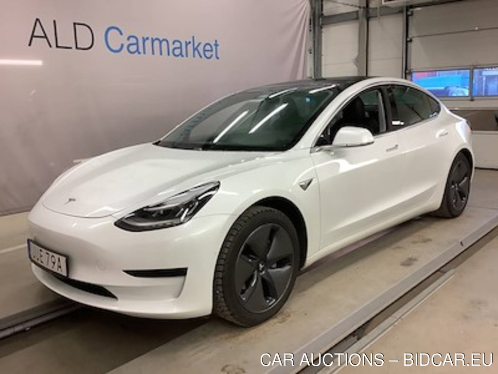 Tesla Model 3 standard range plus rwd Navi, Skinn, B-Kamera, Auto