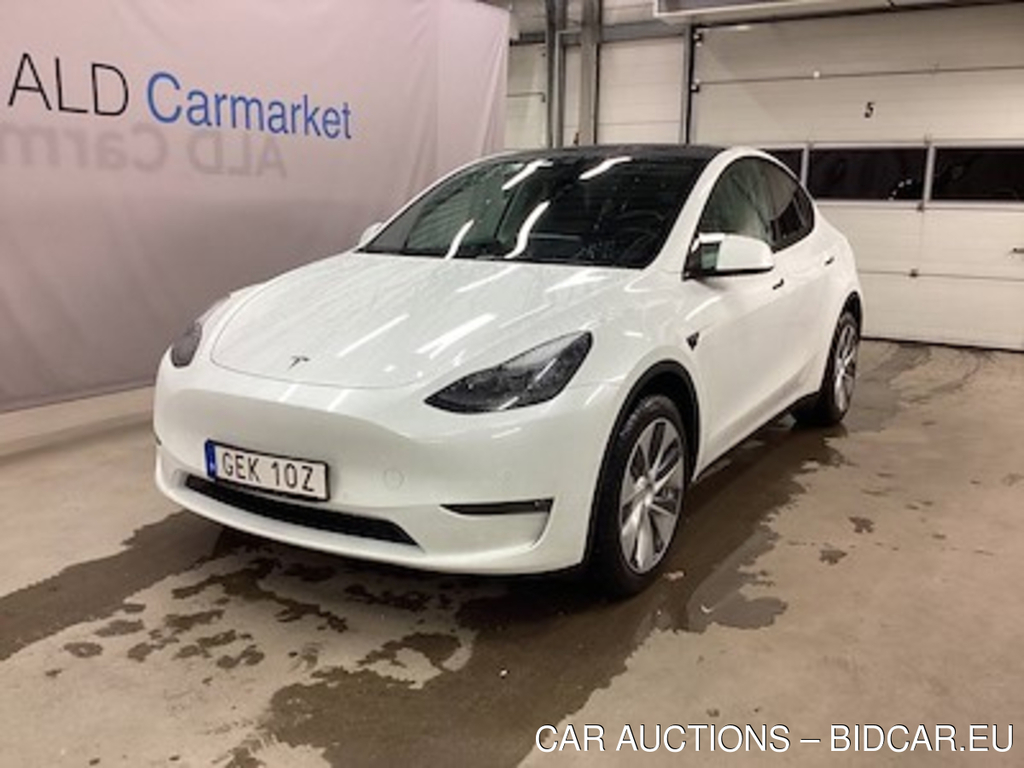 Tesla Model Y long range awd Navi, Pano, B-Kamera, Skinn, Auto