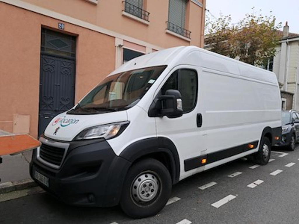 Peugeot BOXER Boxer Fg 435 L4H2 2.2 BlueHDi S&amp;S 140ch Asphalt