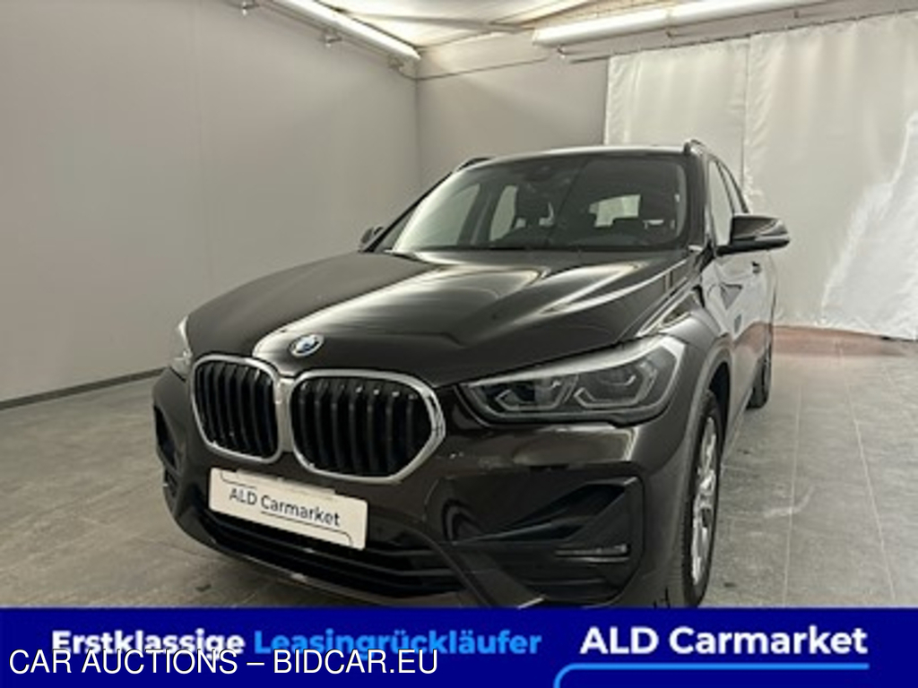 BMW X1 xDrive25e Sport Line Geschlossen, 5-turig, Automatik, 6-Gang