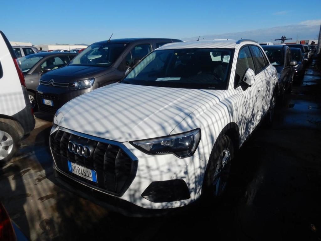 Audi Q3 35 2.0 TDI BUSINESS S-TRONIC, 2021