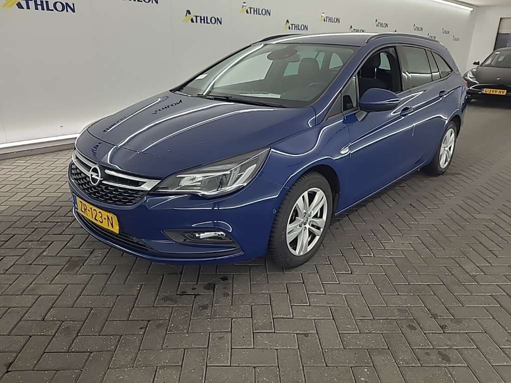 Opel Astra sports to 1.6 CDTI 81KW S/S BUSINESS EXECUTIVE 5D, 2019