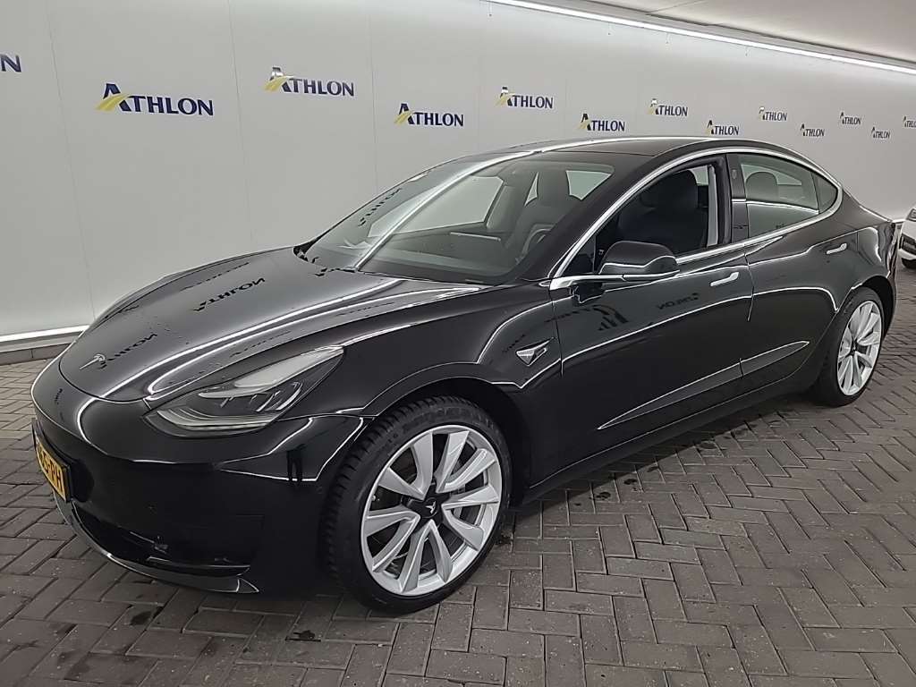 Tesla Model 3 STANDARD RANGE PLUS RWD 4D 211KW, 2019