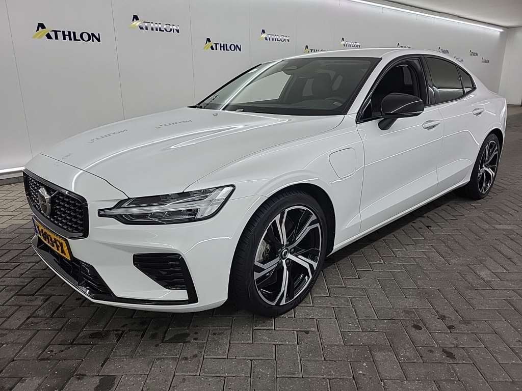 Volvo S60 T6 AWD PLUG-IN HYBRID PLUS - DARK 4D 257KW, 2023