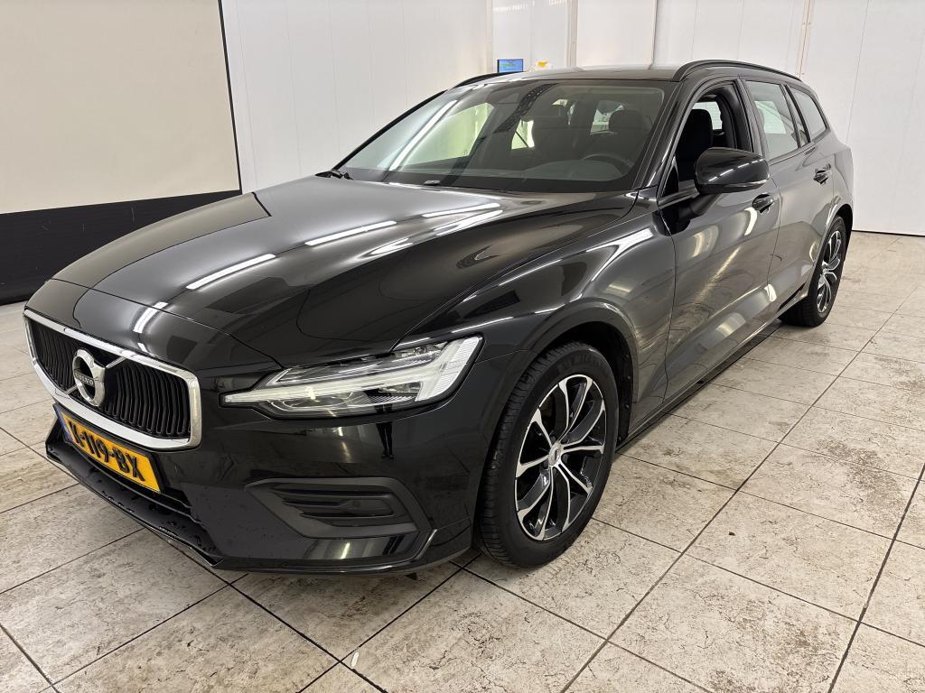 Volvo V60 2.0 B3 MOMENTUM, 2020