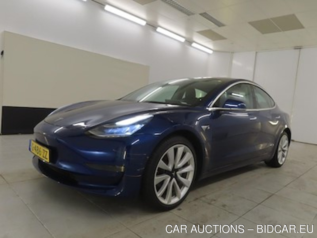 Tesla Model 3 Long Range Dual Motor AWD 4d