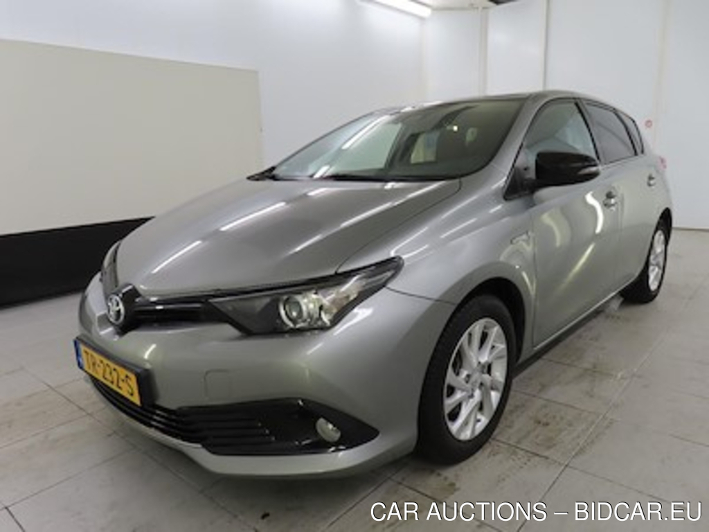 Toyota Auris 1.8 Hybrid Dynamic Automaat 5d