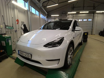 Tesla Model Y Long Range Awd