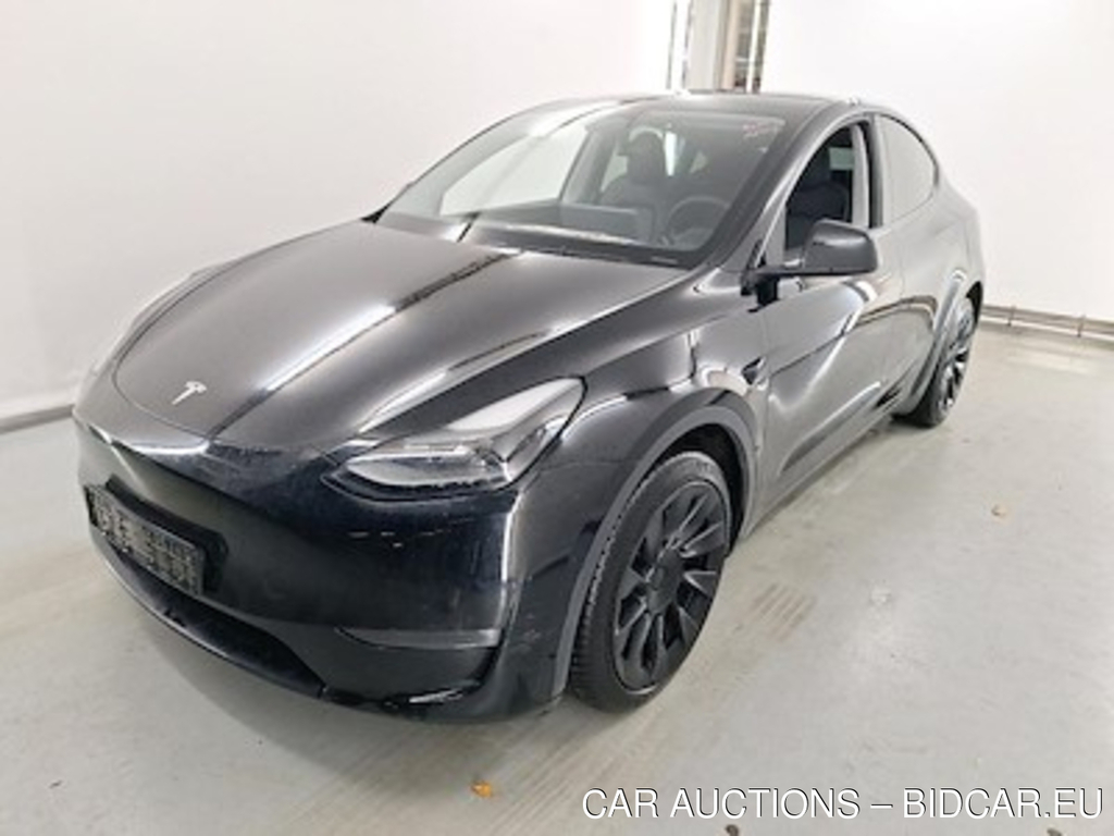 Tesla Model Y BEV LONG RANGE AUTO 4WD Full Self Driving Capability Tow