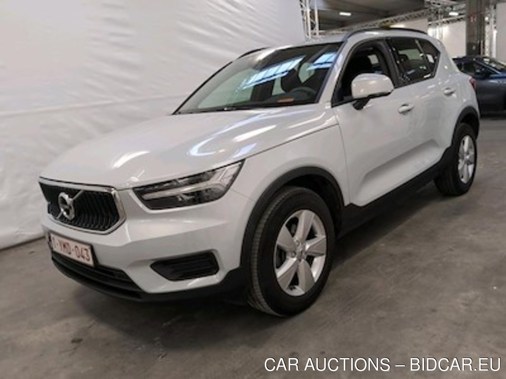 Volvo XC40 1.5 T2 MOMENTUM CORE