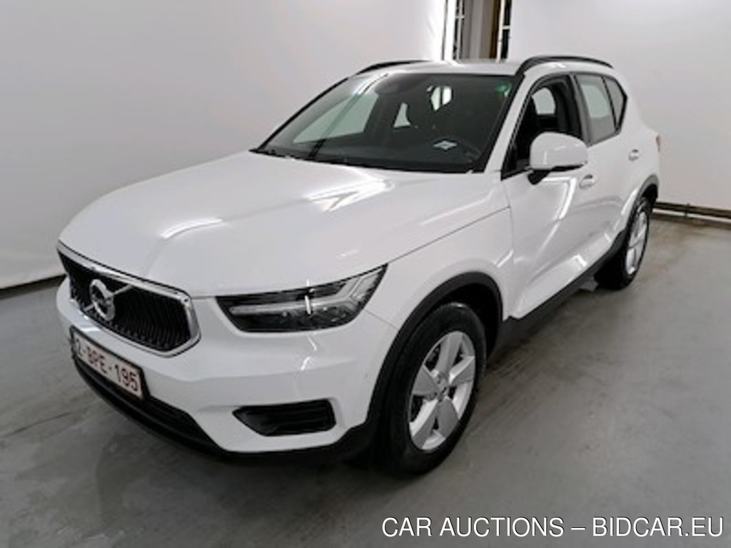 Volvo XC40 1.5 T2 MOMENTUM CORE Versatility Protection