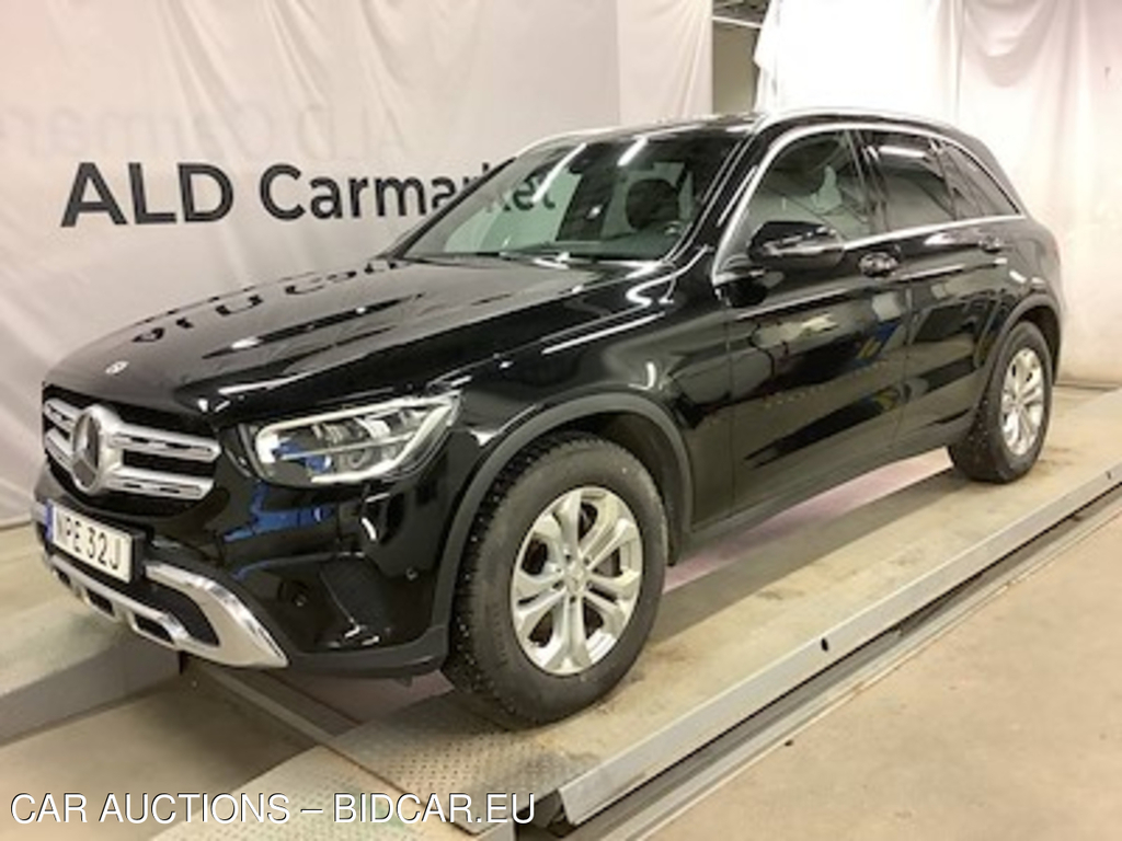 Mercedes-Benz Glc 220 D 4matic Se Edit, Nav, B-Kamera, Auto