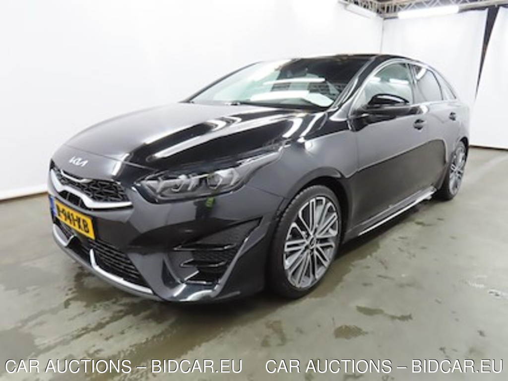 Kia ProCeed 1.5 T-GDi DCT7 GT-PlusLine 5d