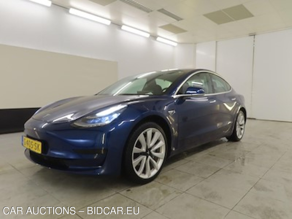 Tesla Model 3 Standard Range Plus RWD 4d