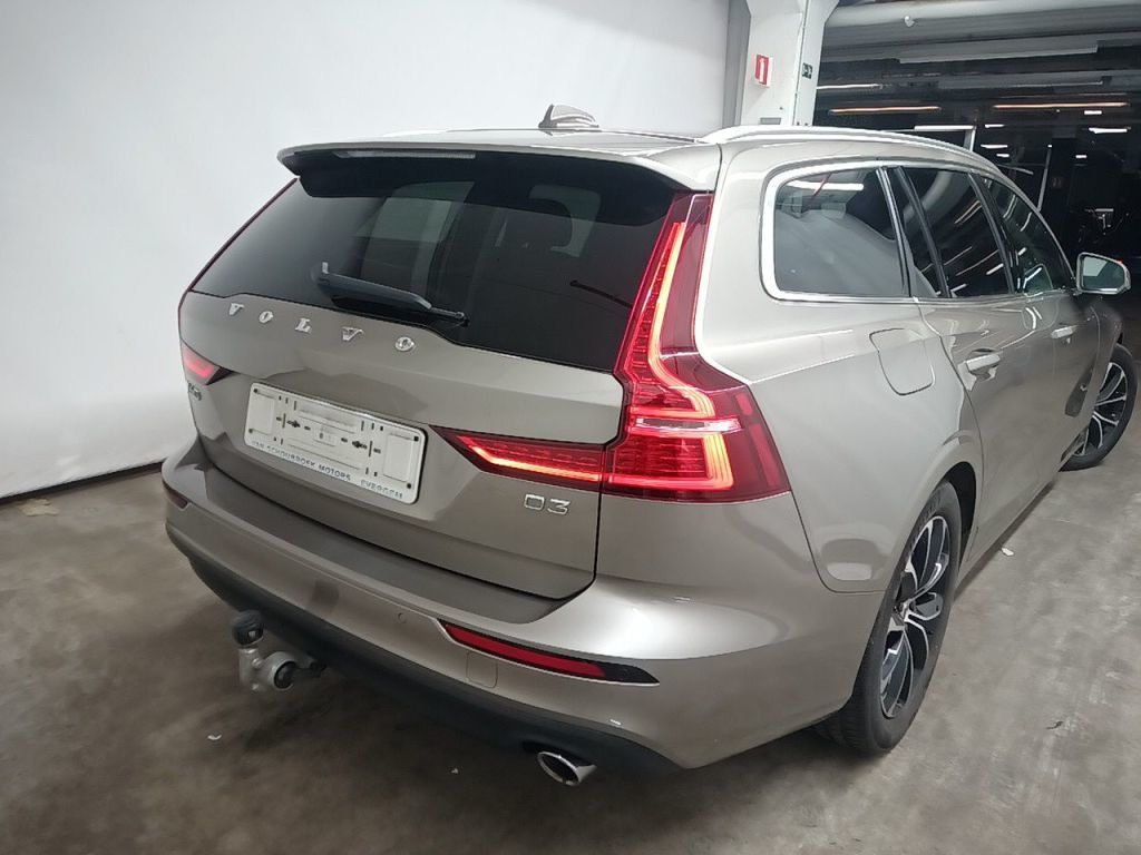 Volvo V60 diesel - 2018 V60 2.0 D3 MOMENTUM PRO, 2019