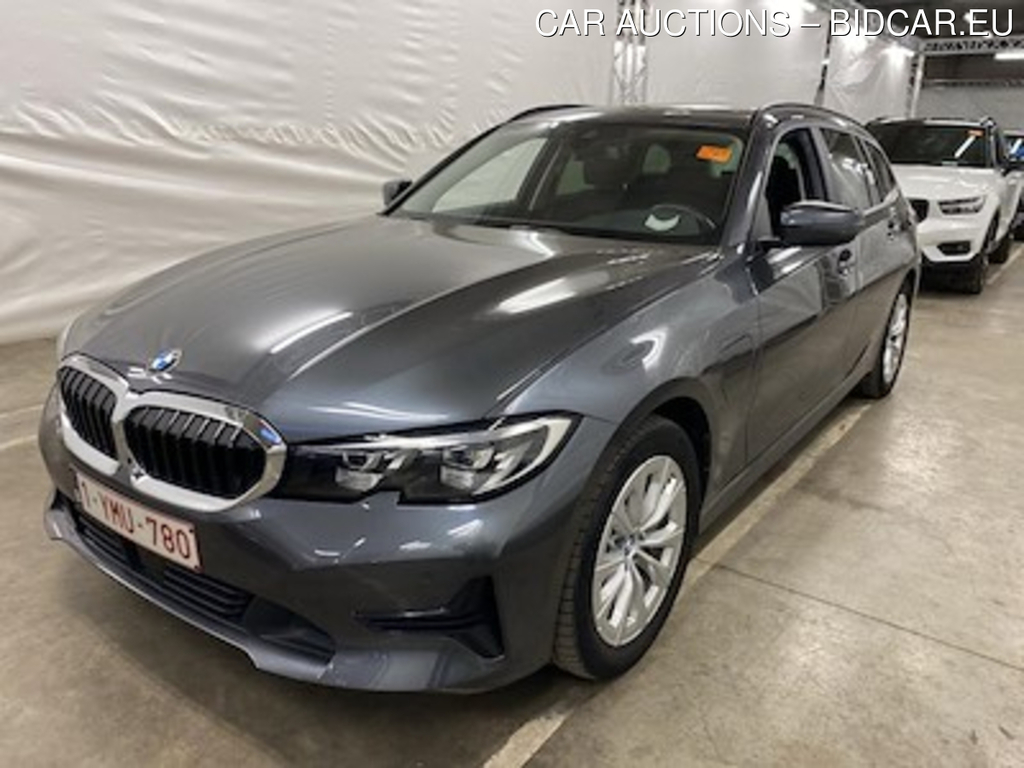 BMW 3 touring - 2019 330eA PHEV Model Advantage Business Plus Travel