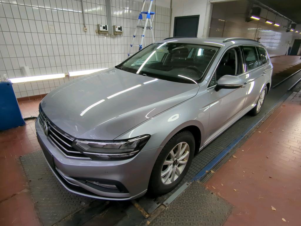 Volkswagen Passat VARIANT 2.0 TDI SCR DSG Business, 2020