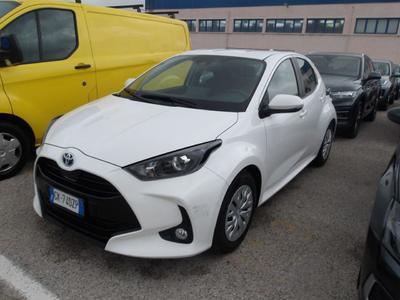 Toyota Yaris 1.5H BUSINESS, 2022