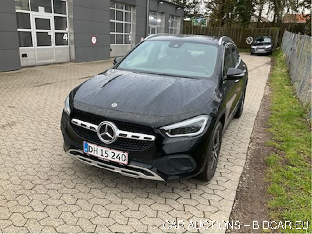 Mercedes-Benz GLA 2.0 GLA 220 BUSINESS DCT £ UA!,