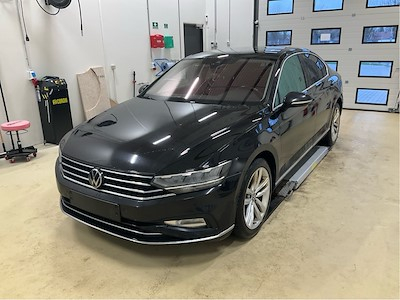 Volkswagen PASSAT 2.0 TDI 200 Elegance PLUS PRO DSG Variant UA!,