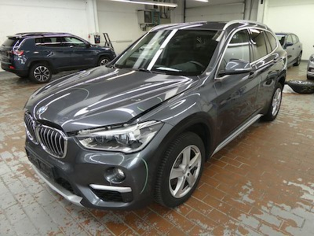 BMW X1 2.0 XDRIVE18D A XLINE