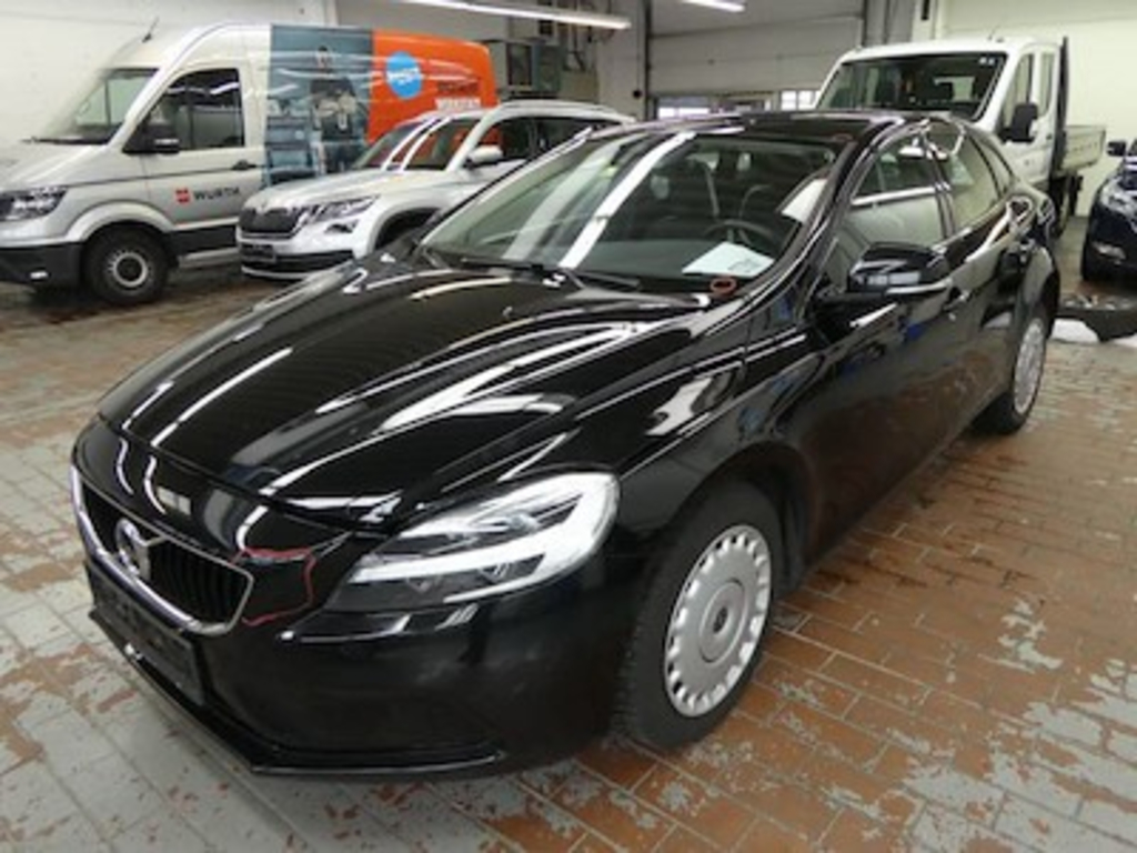 Volvo v40 2.0 D3 GEARTRONIC EDITION