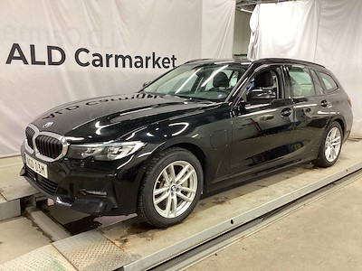 BMW 330e Sport Line, Drag, Nav, B-Kamera, Skinn, Auto