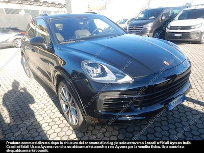 Porsche cayenne 3.0 V6 e-hybrid sport -